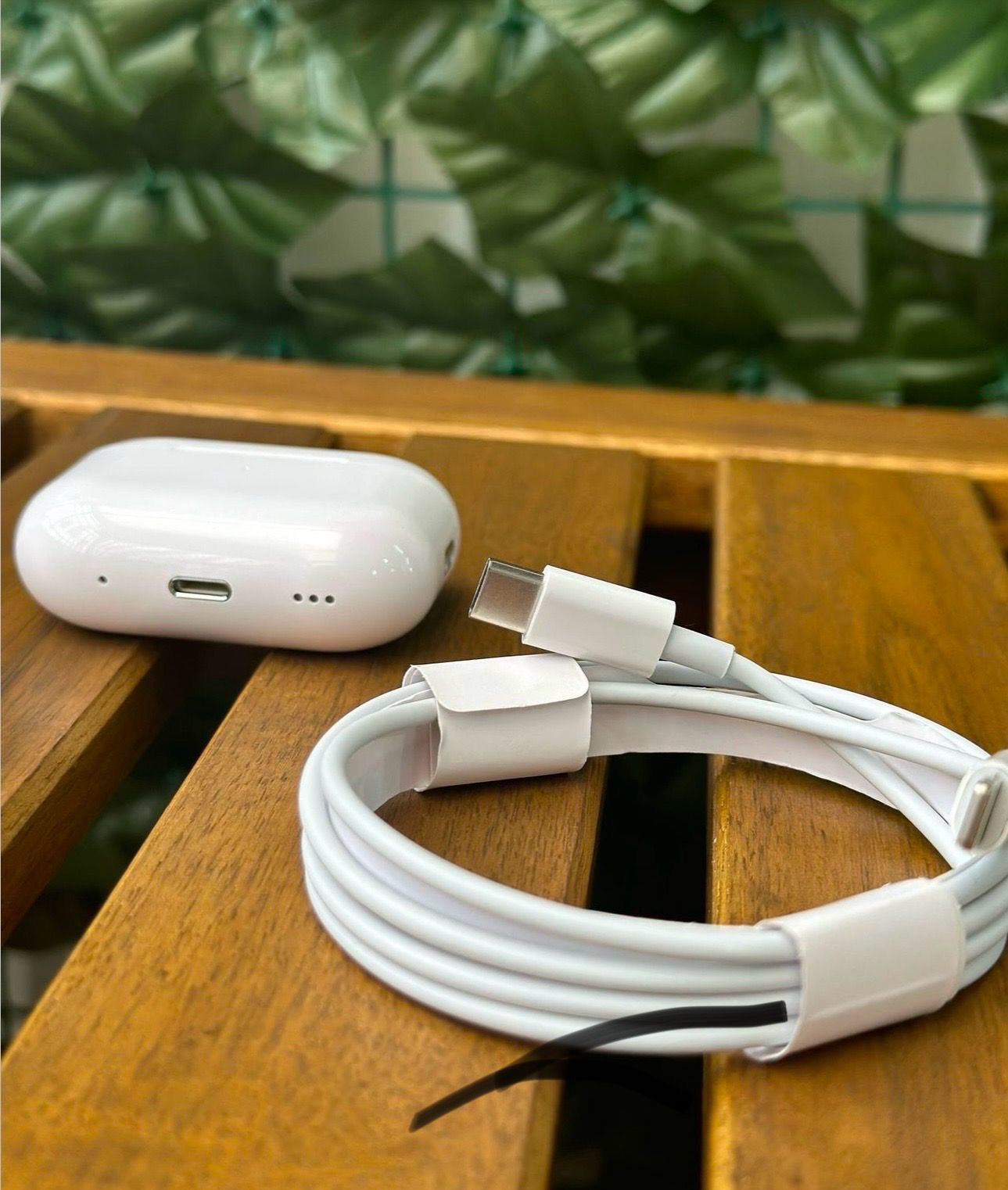 AIRPODS PRO 2 + CASE